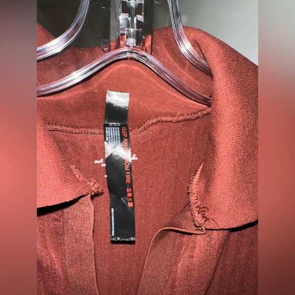 Urban Outfitters Out From Under Red Collared Ribbed Knit Crop Top M/L - Picture 3 of 7